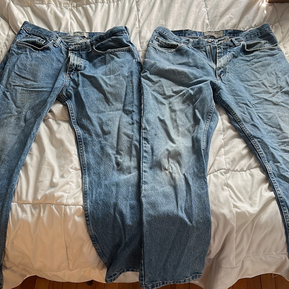 2 pairs wrangler 36” jeans
